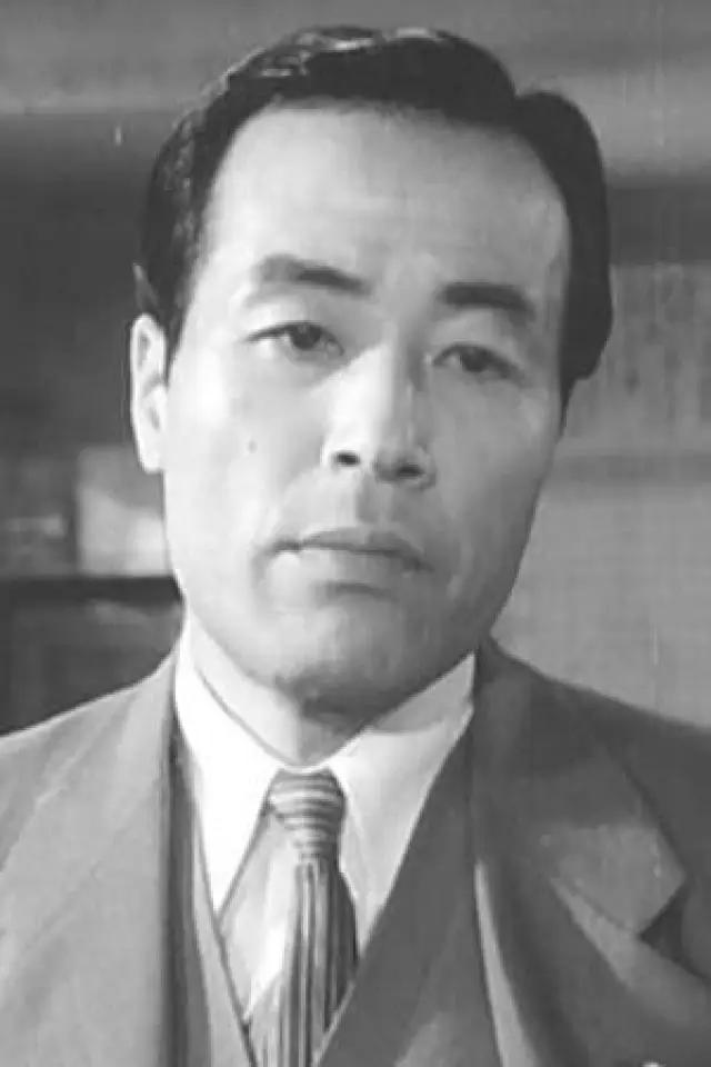 Фото Эйтаро Одзава (Eitarō Ozawa)