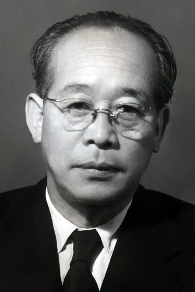 Фото Кенджи Мидзогучи (Kenji Mizoguchi)