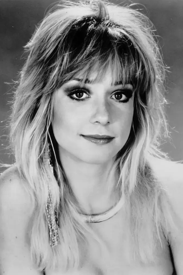Фото Линнея Куигли (Linnea Quigley)