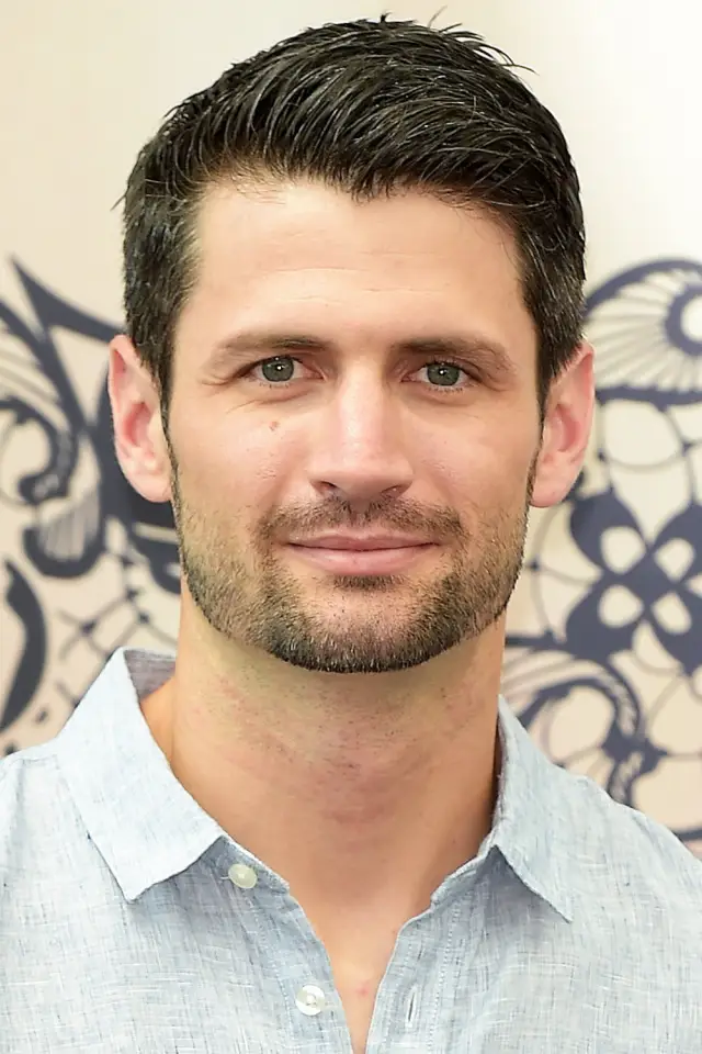 Фото Джеймс Лафферти (James Lafferty)