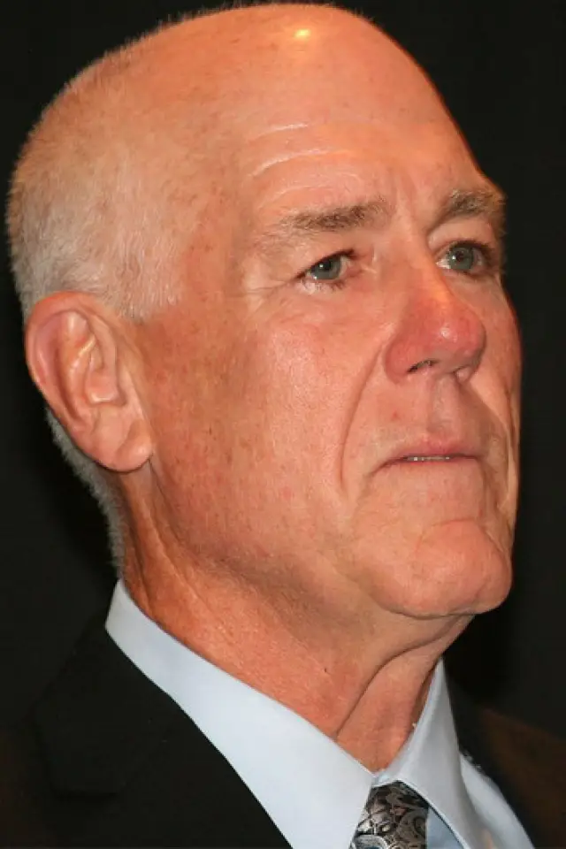Фото  (Tully Blanchard)