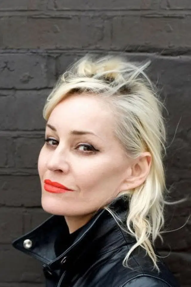 Фото  (Siobhan Fahey)