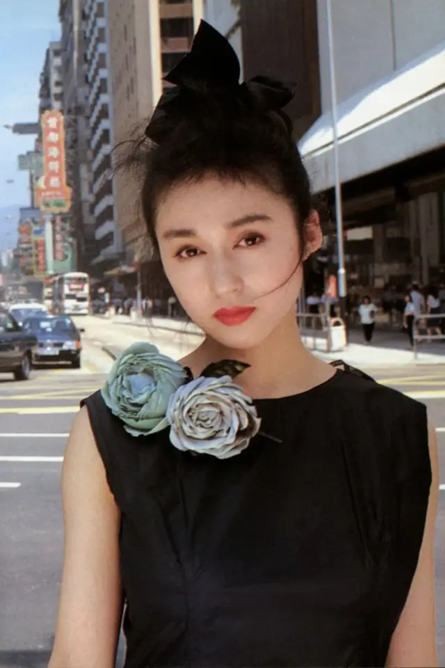 Фото Чикако Аояма (Chikako Aoyama)