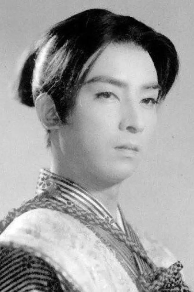 Фото  (Chiyonosuke Azuma)