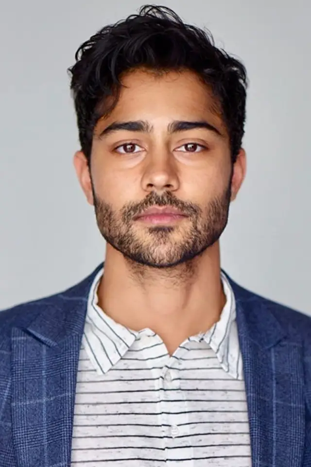 Фото Маниш Даял (Manish Dayal)