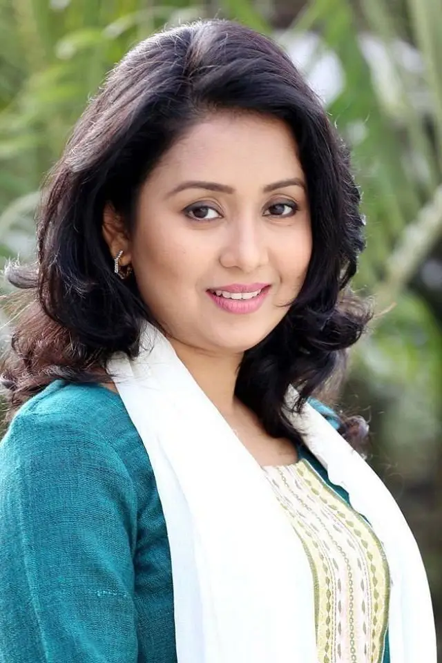 Фото  (Farhana Mili)