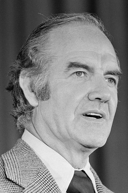 Фото George McGovern