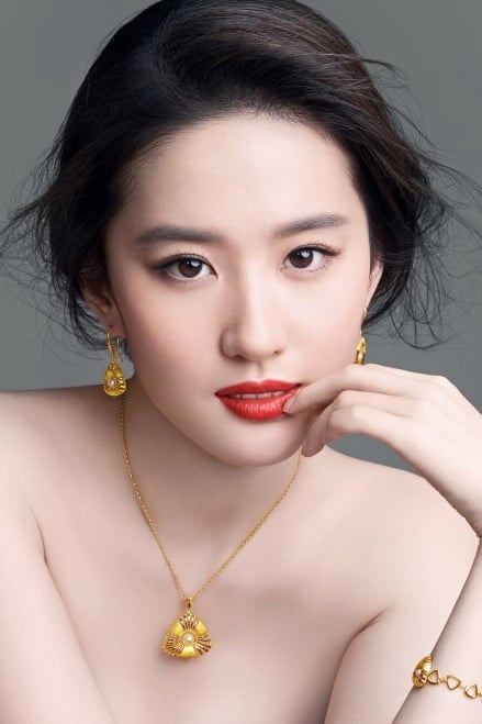 Фото Лю Ифэй (Liu Yifei)