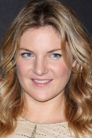 Фото  (Joanna Christie)