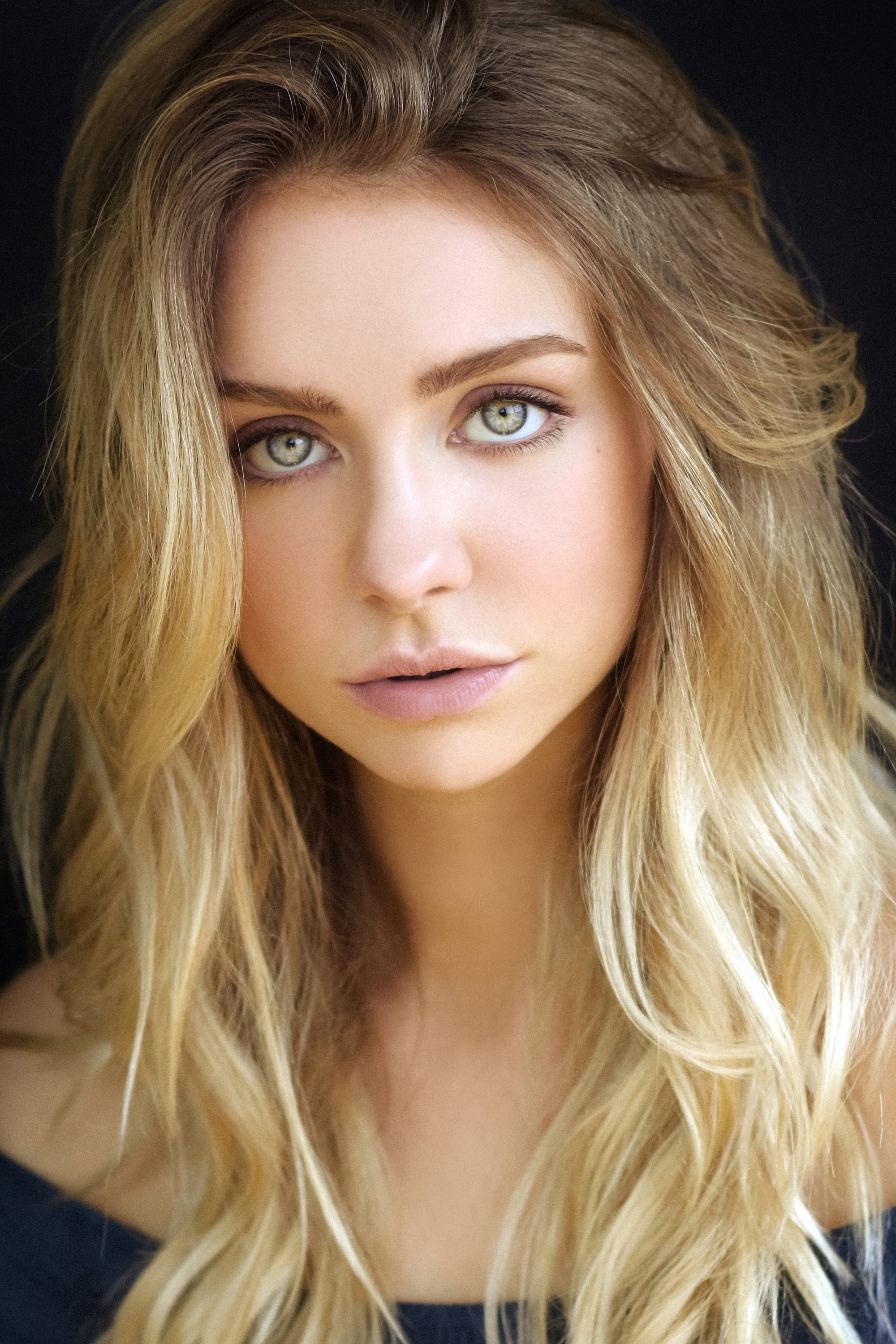 Фото Мэдди Филлипс (Maddie Phillips)