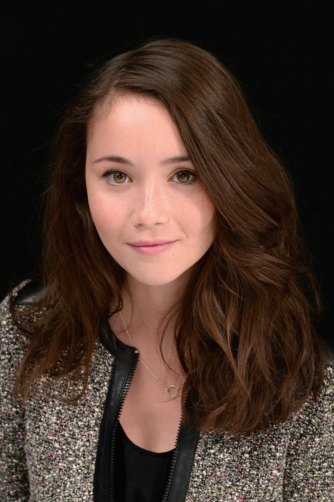 Фото  (Katie Chang)