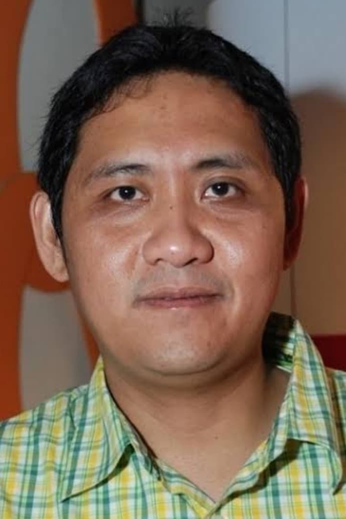 Фото  (Monty Tiwa)