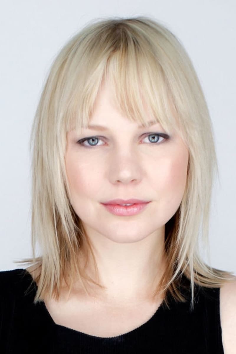 Фото Аделаида Клеменс (Adelaide Clemens)