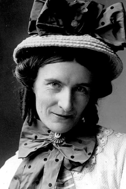 Фото  (Loyola O'Connor)