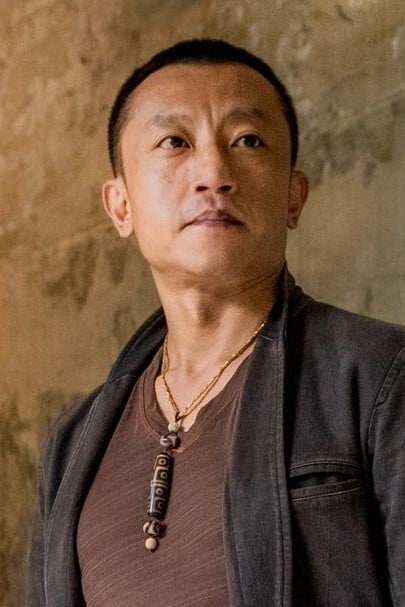 Фото  (Yang Ya-che)