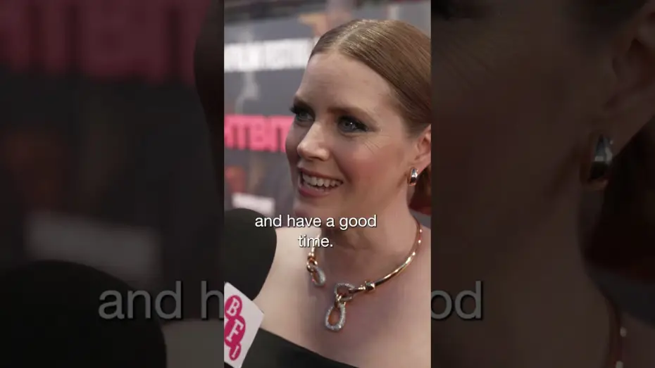 Видео к фильму Ночная сучка | Which dog breed would you be and why, Amy Adams? #lff