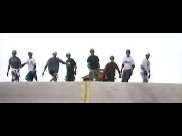 Видео к фильму Достигая невозможного — Gleaming The Cube HD - OFFICIAL TRAILER - SKATE
