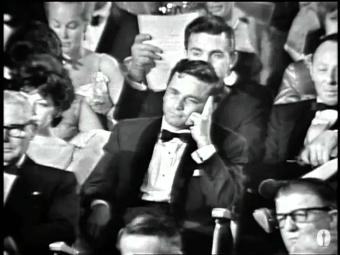Видео к фильму Вестсайдская история — George Chakiris winning Best Supporting Actor