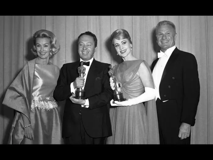 Видео к фильму Вестсайдская история — La Dolce Vita and West Side Story Win Costume Design: 1962 Oscars
