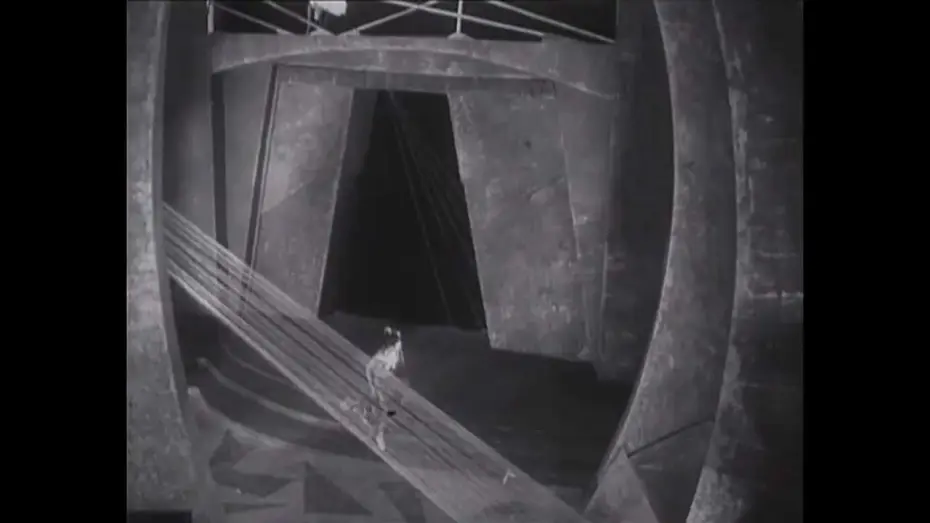 Видео к фильму Аэлита — Aelita: Queen of Mars Trailer