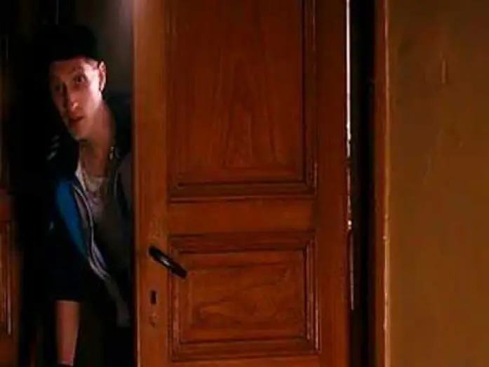 Видео к фильму Свет вокруг — Everything Is Illuminated Trailer