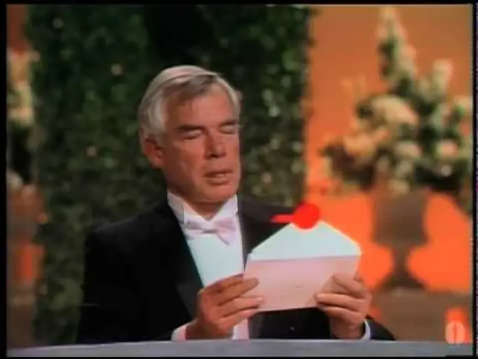 Видео к фильму Кто боится Вирджинии Вульф? — Elizabeth Taylor Wins Best Actress: 1967 Oscars