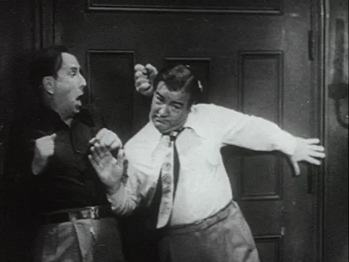 Видео к фильму Эбботт и Костелло встречают Франкенштейна — ABBOTT UND COSTELLO TREFFEN FRANKENSTEIN ORIGINAL DEUTSCHER TRAILER / DEUTSCH GERMAN