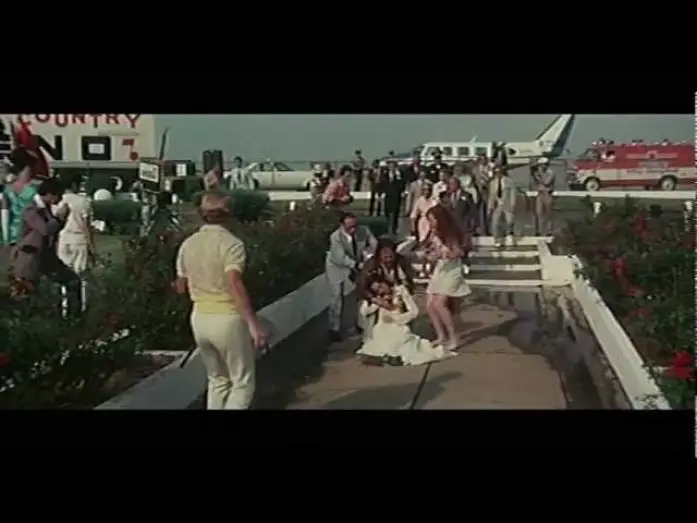 Видео к фильму Нэшвилл — NASHVILLE de Robert Altman - Official trailer - 1975