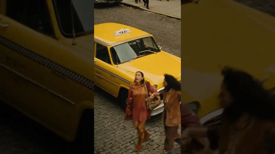 Видео к фильму Через вселенную — Don’t Let Me Down (Scene)