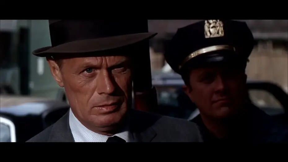 Видео к фильму Мадиган — Police sur la ville (MADIGAN) par Julien Comelli