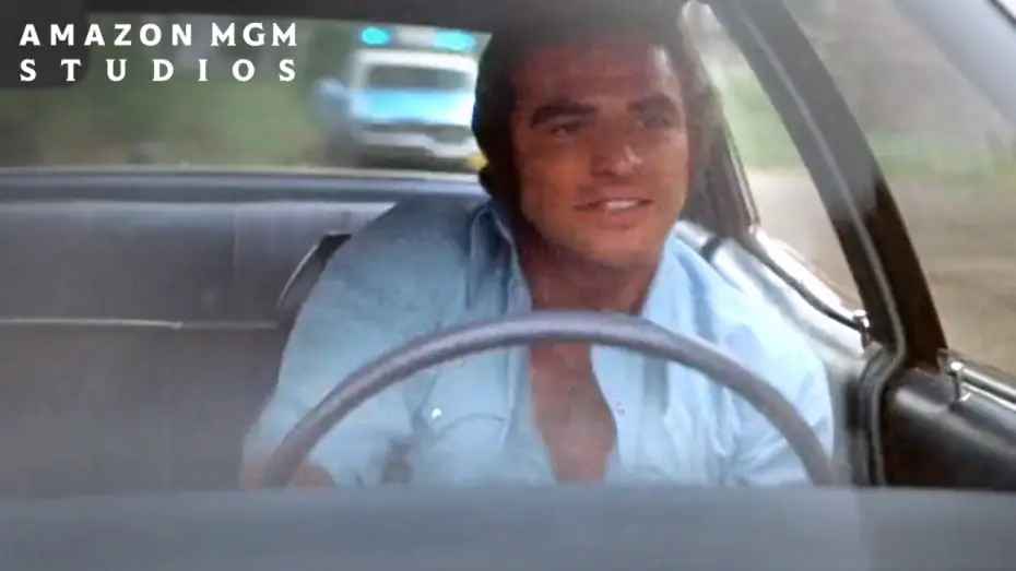 Видео к фильму Белая молния — Gator Goes On A Ride