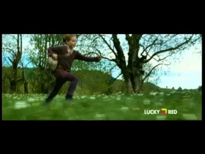 Видео к фильму Девочка и лисенок — La volpe e La bambina trailer ita