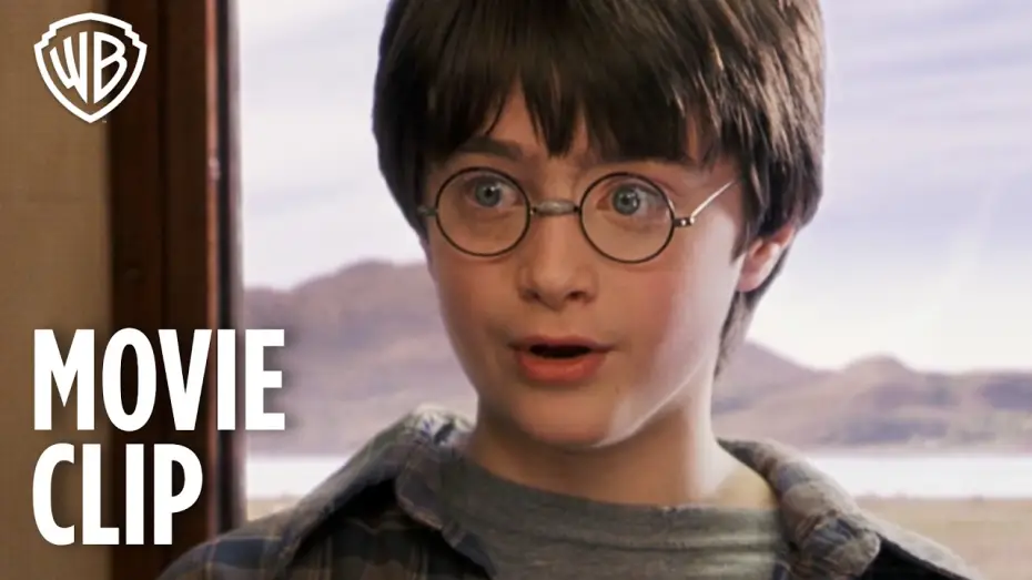 Видео к фильму Гарри Поттер и философский камень — Harry Enters Hogwarts - Movie Clip