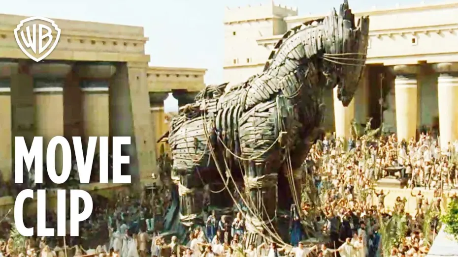 Видео к фильму Троя — Trojan Horse Battle Scene - Movie Clip