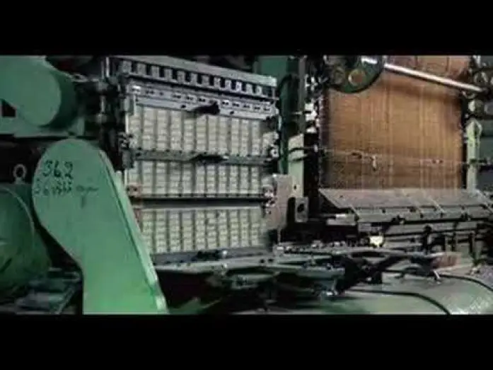 Видео к фильму Девушка со спичечной фабрики — The Match Factory Girl