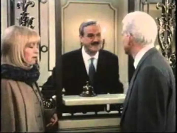 Видео к фильму Приезжие — SPERDUTI A MANHATTAN (1999) Con Goldie Hawn e Steve Martin - Trailer Cinematografico