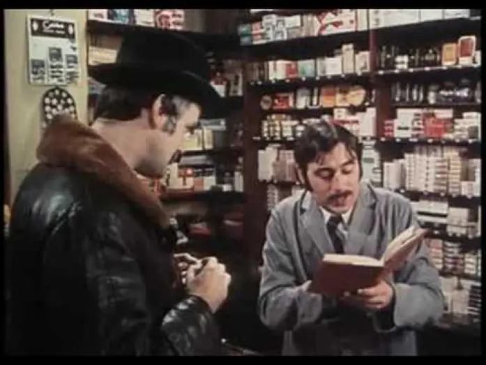 Видео к фильму А теперь нечто совсем иное — La première folie des Monty Python - Bande-annonce