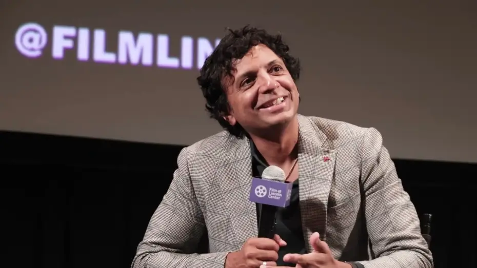 Видео к фильму Девушка из воды — M. Night Shyamalan on Lady in the Water