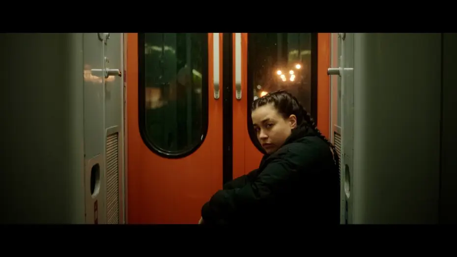 Видео к фильму Entroncamento | Bande- annonce "Entroncamento" de Pedro Cabeleira