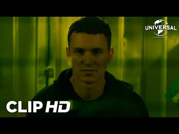 Видео к фильму Испанский курьер | Clip - La vida puede ser maravillosa