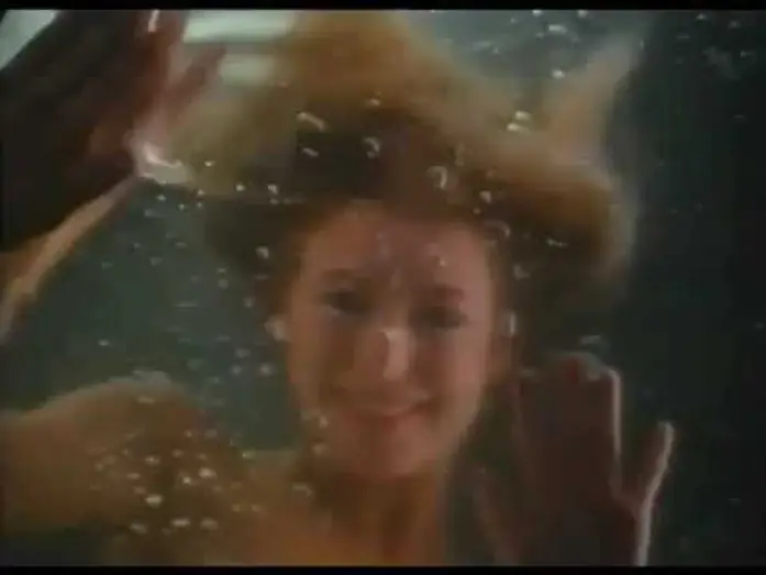 Видео к фильму Кошмар на улице Вязов 4: Повелитель сна | Pesadilla en Elm Street 4 El amo del sue&ntilde;o