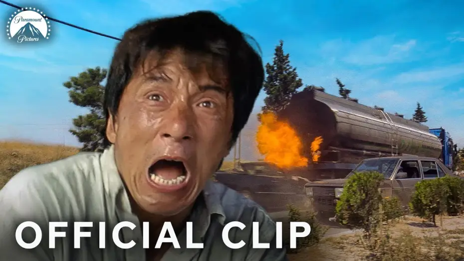 Видео к фильму Случайный шпион — Jackie Chan Jumps Off Moving Truck (Full Scene)