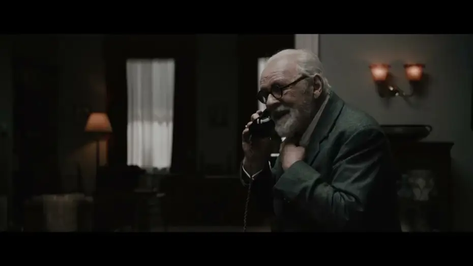 Видео к фильму По Фрейду | Freud - L'ultima analisi | Trailer Ufficiale | Dal 28 novembre al cinema