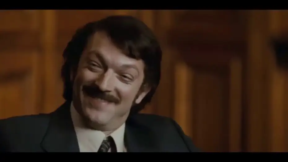 Видео к фильму Враг Государства №1: Легенда — Mesrine: L'ennemi Public Numéro 1 - La Scène du procès