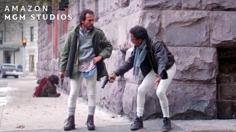 Видео к фильму Беги без оглядки — No Pants, No Negotiation