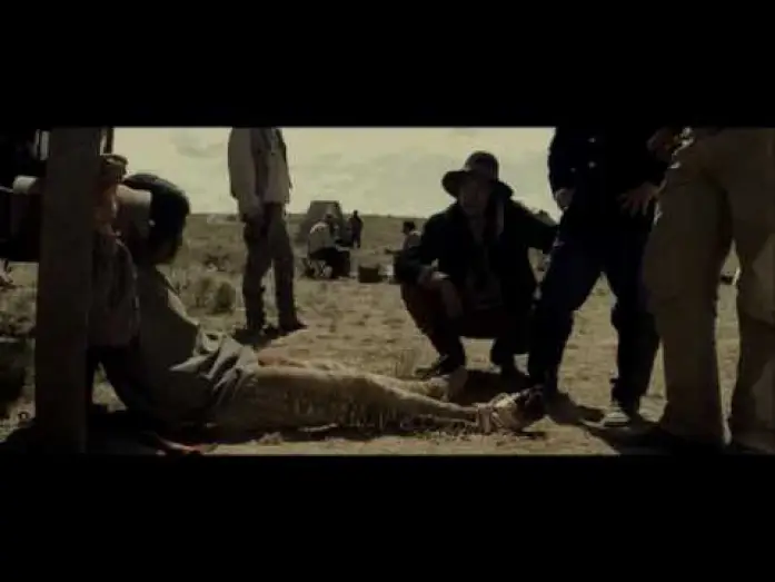 Видео к фильму Закопанные — THE BURROWERS Trailer