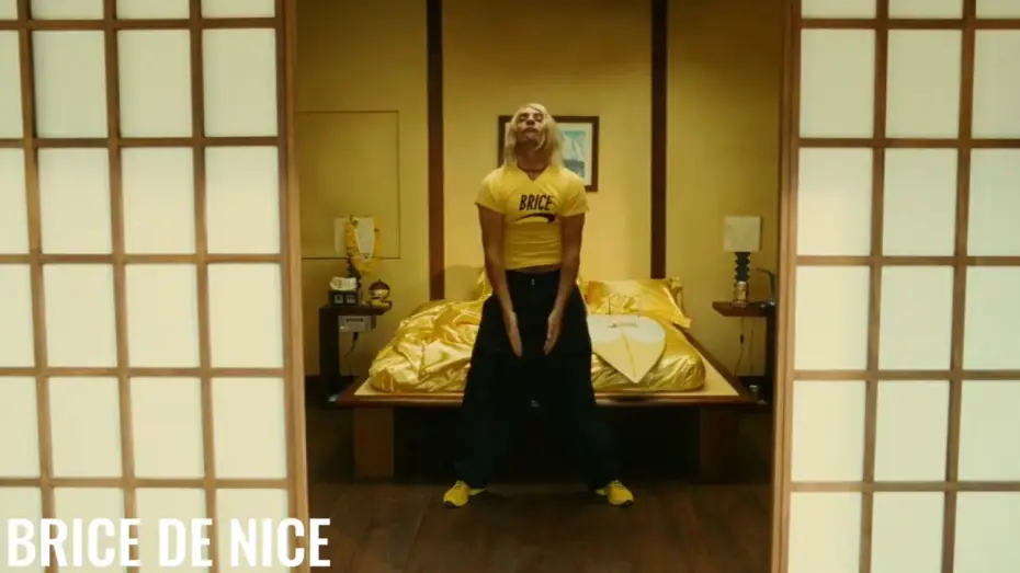 Видео к фильму Брис Великолепный — Brice de Nice - Scène culte - Le cours de Kass