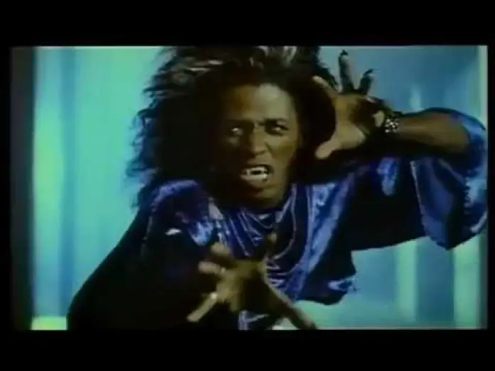 Видео к фильму Ночь страха 2 — FRIGHT NIGHT 2 (1988) - Mein Nachbar der Vampir - Trailer GERMAN