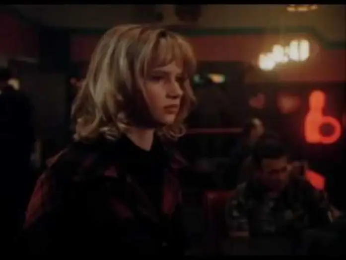 Видео к фильму Умереть молодой — Too young to die? / Juliette Lewis Bratt Pitt