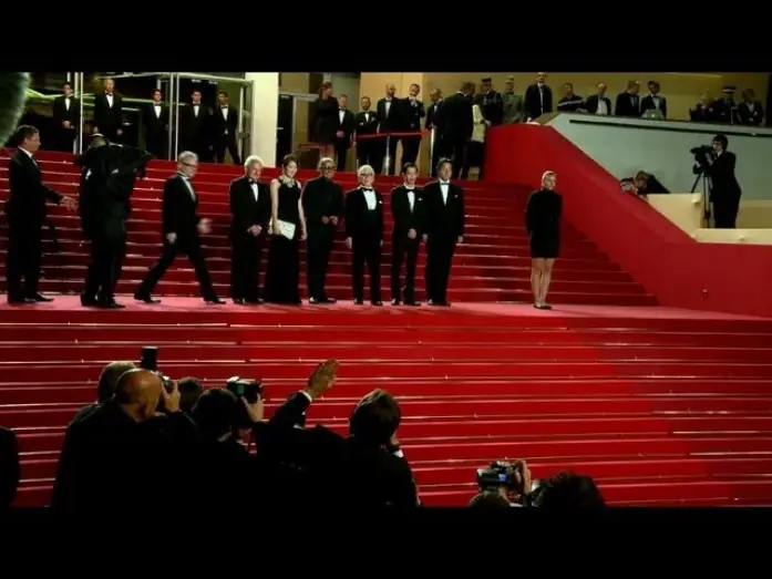 Видео к фильму Как влюбленный — Kiarostami in Cannes with 'Like Someone in Love'